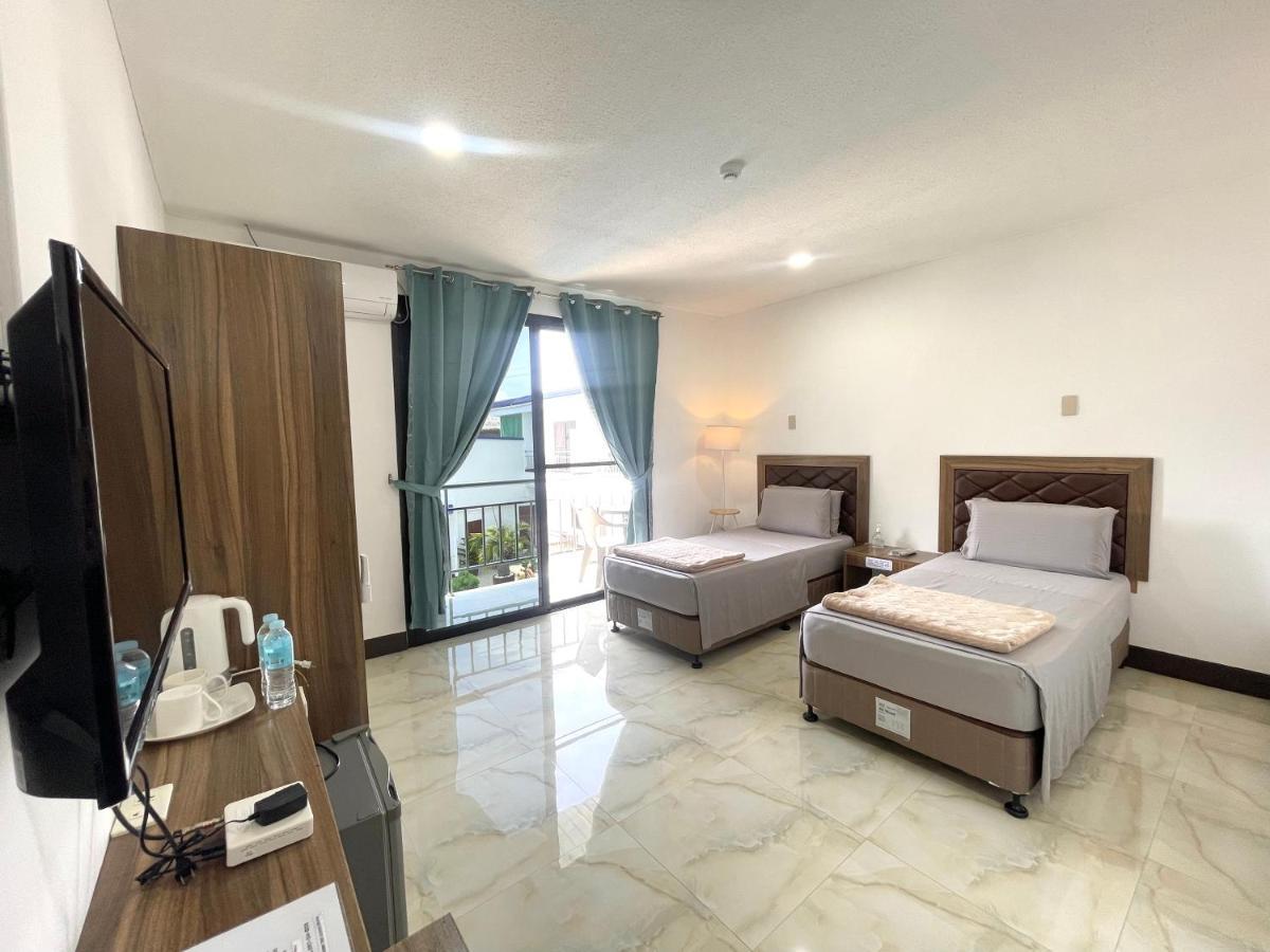 Mgh Alona Resort Panglao Bagian luar foto